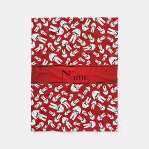 Personalisiertes rotes Karatenamensmuster Fleecedecke