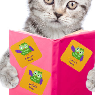 Personalisiertes Schüssel Dieses Buch gehört Quadratischer Aufkleber