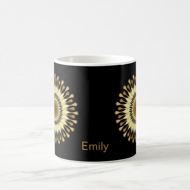 Personalisiertes Schwarz-Gold-Lotus-Blume Tasse (Mittel)
