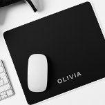 Personalisiertes Schwarz-Name-Monogramm | elegant Mousepad<br><div class="desc">Fügen Sie Ihren Alltagsessentialen eine Touch von Eleganz und Eleganz hinzu, mit diesem individuell anpassbaren schwarzen Monogramm-Design. Dieses Design mit einem schwarzen Hintergrund und einem personalisierten Namen ist perfekt für eine Vielzahl von Produkten wie Tasse, Tumbler, Yoga Matten, Notebooks und vieles mehr. Ob für den persönlichen Gebrauch oder als einzigartiges...</div>