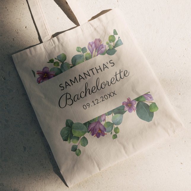 Personalisiertes Script Bachelorette Weekend Party Tragetasche (Eucalyptus Green and Purple Foliage Bachelorette Custom Tote Bag)