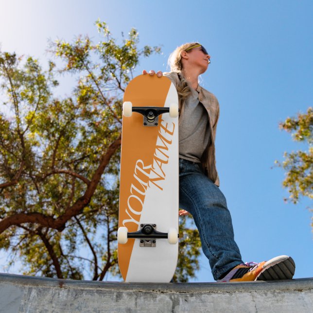 Personalisiertes Skateboard - Name hinzufügen (Außen 1)