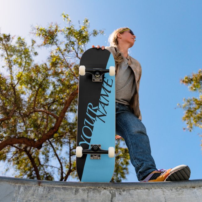 Personalisiertes Skateboard - Name hinzufügen (Außen 1)