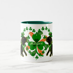 Personalisiertes St Patrick Tagesschwarzes Zweifarbige Tasse