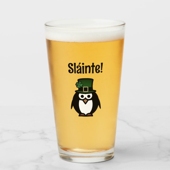 Personalisiertes St Patrick's Day Bierglas Glas (Vorne (Gefüllt))