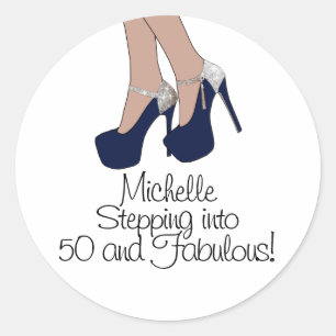 Personalisiertes "Stepping in 50 and Fabulous" Par Runder Aufkleber