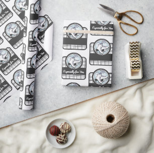 Personalisiertes Süßes Modernes Tartan Eislaufen Geschenkpapier