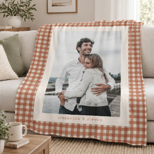 Personalisiertes Terrakotta-Gingham-Paar-Foto Fleecedecke