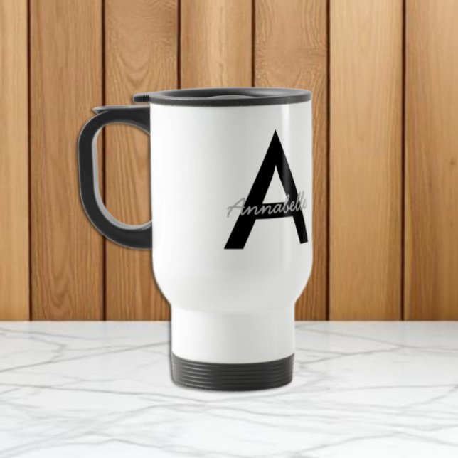 Personalisiertes Typografie-Monogramm Reisebecher (Von Creator hochgeladen)