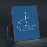 Personalisiertes WiFi-Kennwort - Blau Fotoplatte<br><div class="desc">Mit dieser personalisierten blauen Tafel, die Ihren Netzwerknamen und Ihr Kennwort anzeigt, können Sie sich einfach mit Ihrem WiFi verbinden. Das Design zeichnet sich durch einen modernen blauen Hintergrund mit weißem Text und einen anpassbaren Bereich für Ihre Netzwerkdetails aus. Diese Produktversion ist 5, 25 x 5, 25 Zoll und wird...</div>