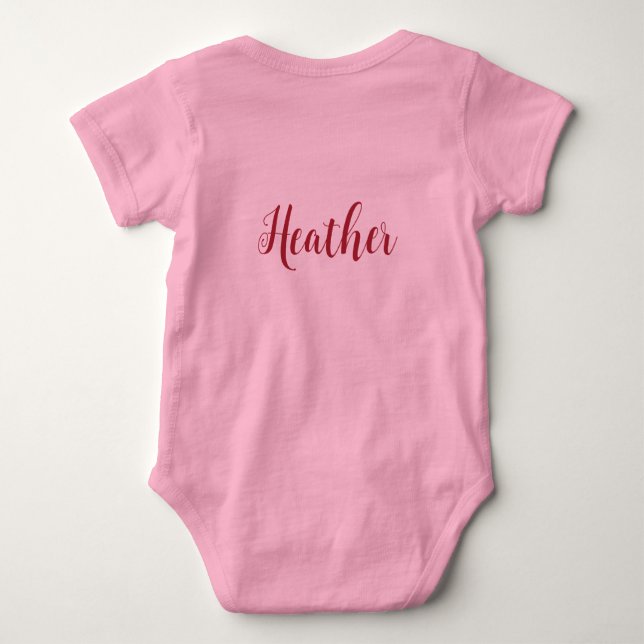 Personalize Baby Girl Decorative Script Letting Baby Strampler (Rückseite)