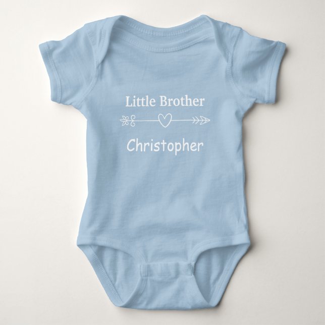 Personalize Blue Little Brother Arrow Heart Boho Baby Strampler (Vorderseite)