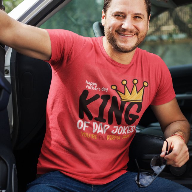 Personalize King of Vater Jokes T-Shirt (Von Creator hochgeladen)