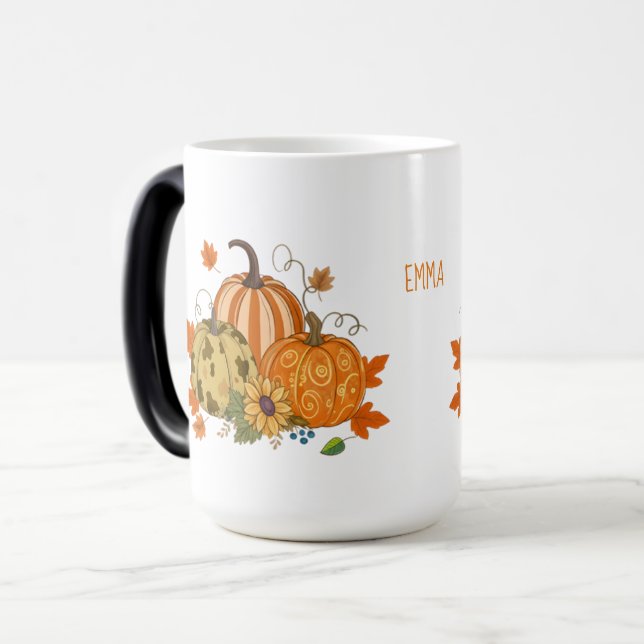 Personalized Autumn Pumpkin Patch Custom Name Mug Verwandlungstasse (Vorderseite Links)