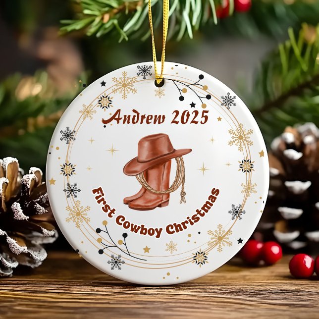 Personalized Baby Cowboy First Christmas  Ceramic Keramik Ornament (Von Creator hochgeladen)