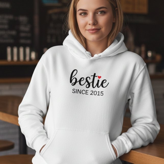 Personalized Besties Hoodie BFF Date Shirt (Von Creator hochgeladen)