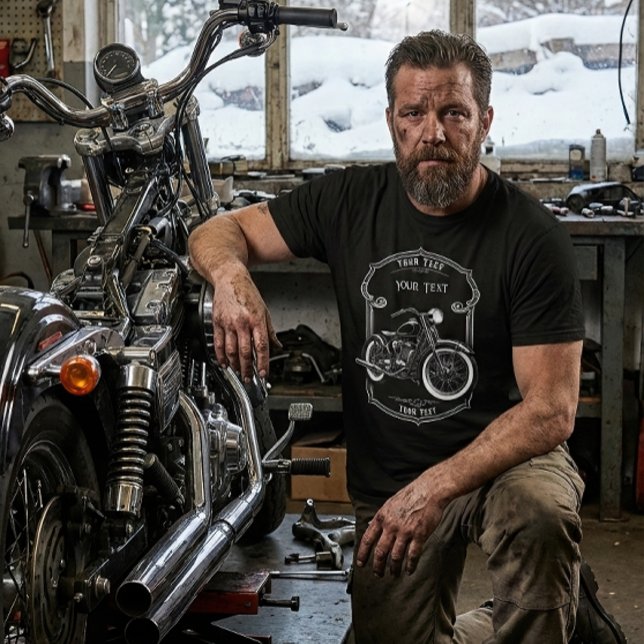 Personalized Biker Dad Christmas Gift Tee (Von Creator hochgeladen)