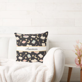 Personalized Bookish Girl Wizard Magic Name Dark Kissen