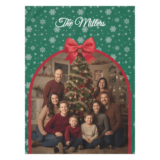 Personalized Christmas Tablecloth with Custom Phot Tischdecke (Vorderseite)
