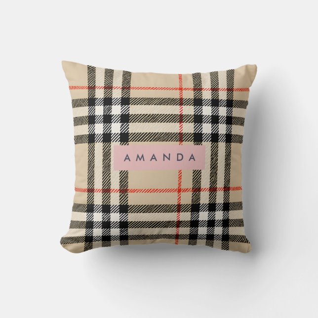 Personalized Classic Tan, Black & Red Plaid Kissen (Vorderseite)