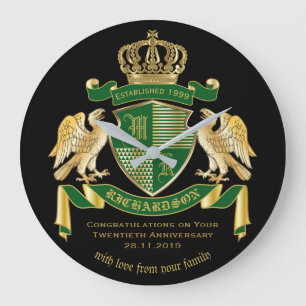 Personalized Coat of Arms Green Gold Eagle Emblem Große Wanduhr