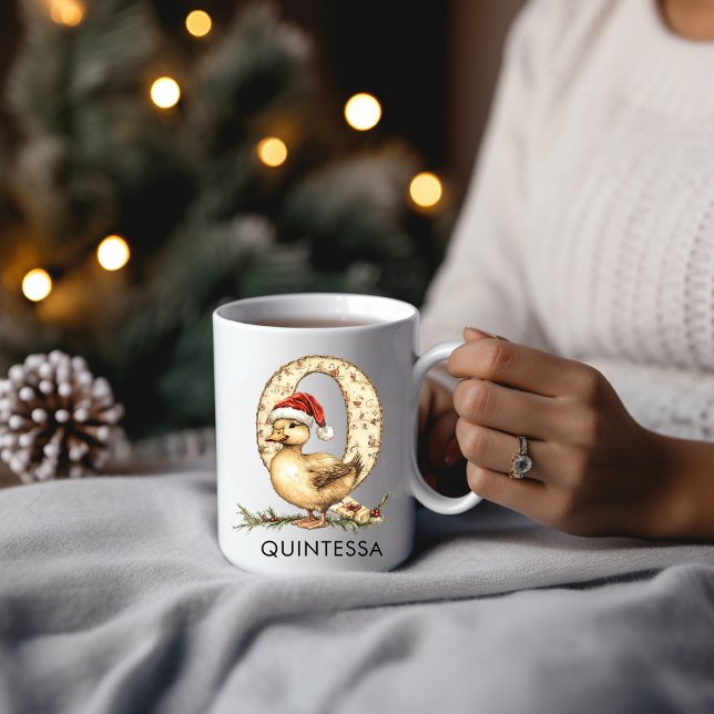 Personalized Cute Baby Duck in Santa Hat Letter Q Kaffeetasse (Personalized Cute Baby Duck in Santa Hat Letter Q Coffee Mug)
