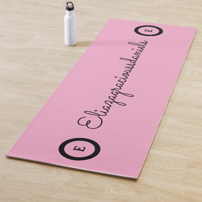 Personalized Cute Name Script And Calligraphy Pink Yogamatte (Beispiel)