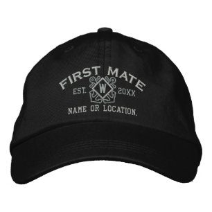 Personalized First Mate Nautical Monogram & more Bestickte Kappe