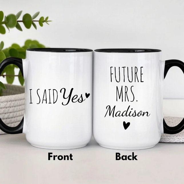 Personalized Future Mrs Engagement Tasse (Von Creator hochgeladen)