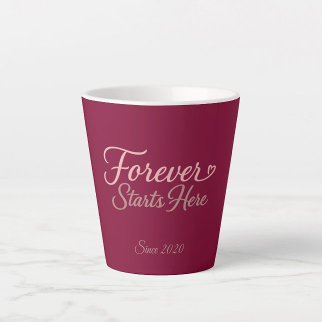 Personalized gift with the date Valentine's Day Milchtasse (Vorderseite)
