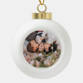 Personalized Gingerbread Christmas Snowflake Frame Keramik Kugel-Ornament