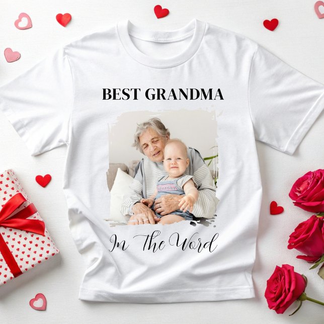 Personalized Grandma Photo Custom Grandma Mom Gift T-Shirt (Von Creator hochgeladen)