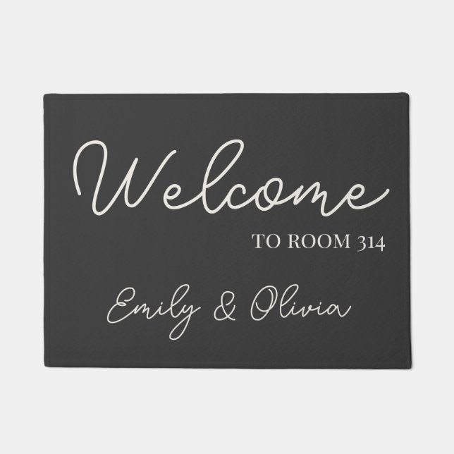 Personalized Gray Ivory Dorm Doormat with Names Fußmatte (Vorderseite)