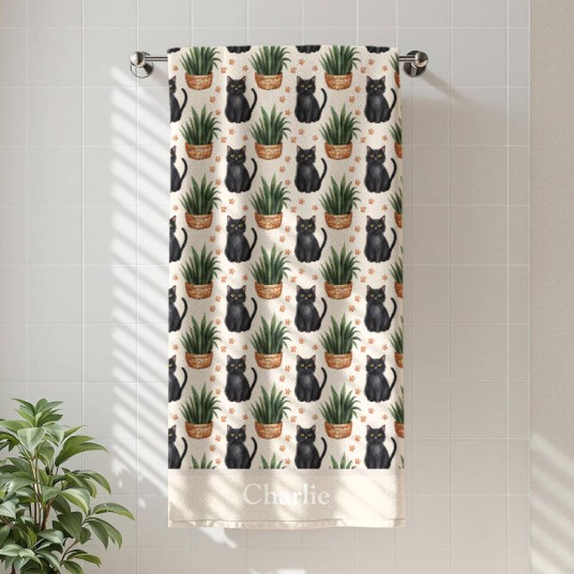 Personalized Houseplants and Cat Badehandtuch (Von Creator hochgeladen)