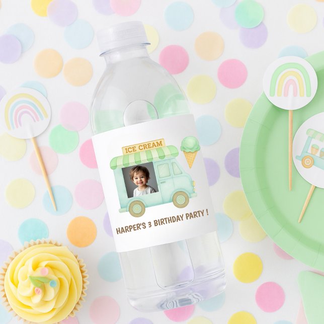 Personalized Ice Cream Truck Birthday Wasserflaschenetikett (Von Creator hochgeladen)