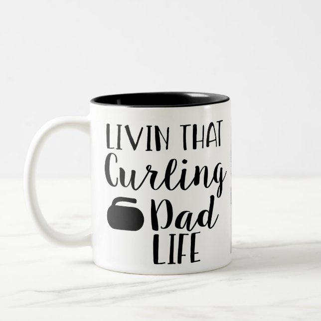 Personalized Living that Curling Dad Life Photo  Zweifarbige Tasse (Links)