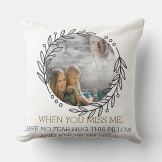 Personalized Memorial Pillow – Hug This Pillow Kissen