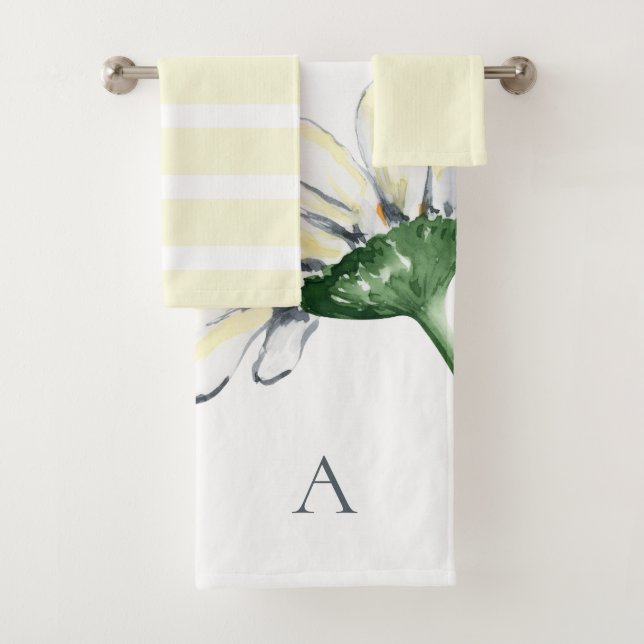 Personalized Monogram Watercolor Daisy Yellow Badhandtuch Set (Insitu)