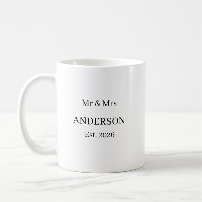 Personalized Mr and Mrs Mug – Custom Wedding Last  Kaffeetasse (Links)
