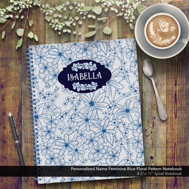 Personalized Name Feminine Blue Floral Pattern Notizbuch (Feminine Blue Floral Pattern Spiral Notebook–Personalized with Your Name)