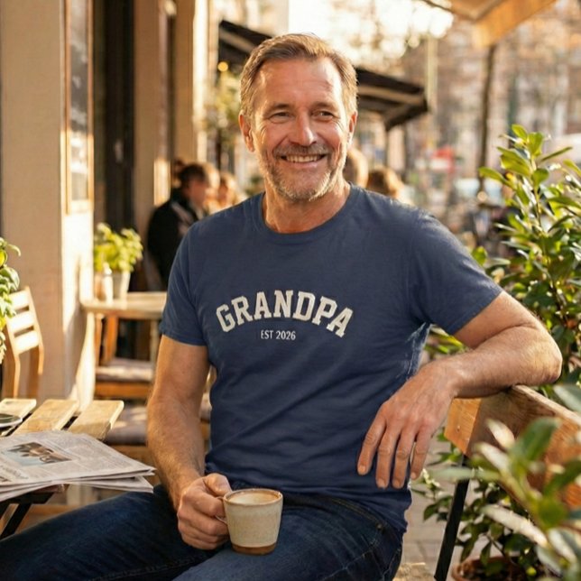 Personalized New Grandpa Est Date Father's Day Tri-Blend Shirt (Von Creator hochgeladen)