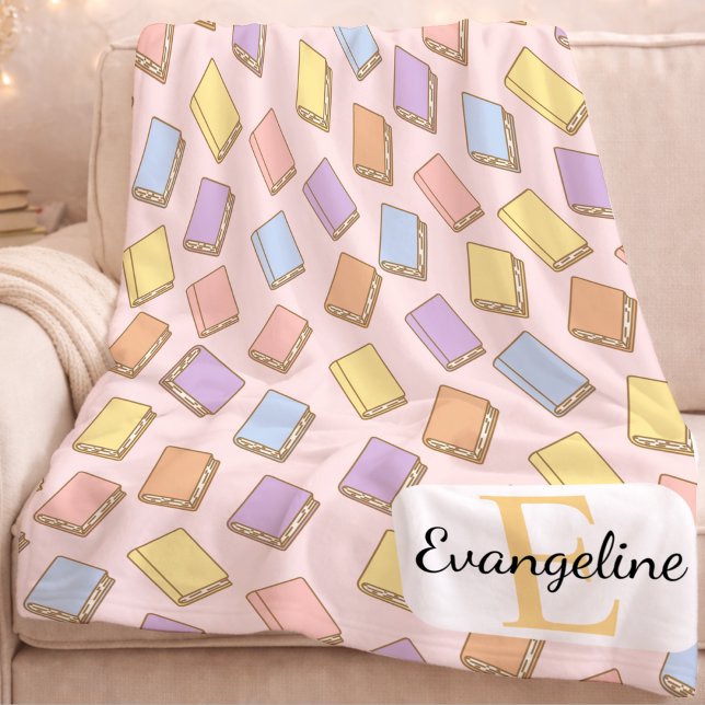 Personalized Pastel Bookish Aesthetic Pattern Pink Fleecedecke (Von Creator hochgeladen)