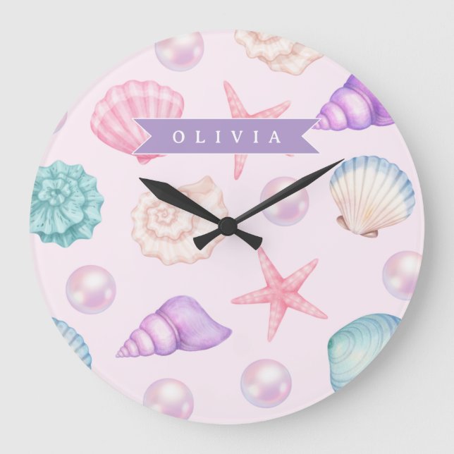 Personalized Pastel Seashell Coastal Custom Name Große Wanduhr (Vorderseite)
