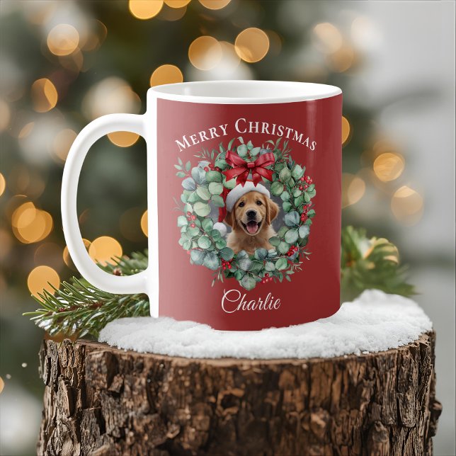 Personalized Pet Christmas Mug with Wreath & Name Kaffeetasse (Von Creator hochgeladen)