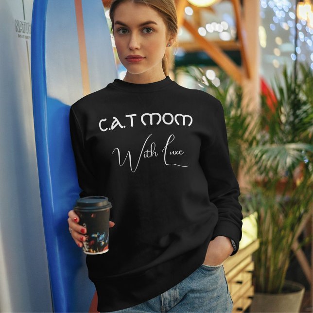 Personalized Pet Lover White Script Black Cat Mom Sweatshirt (Von Creator hochgeladen)