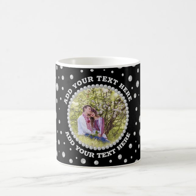 Personalized Photo with Pearls Circle on Black Kaffeetasse (Mittel)