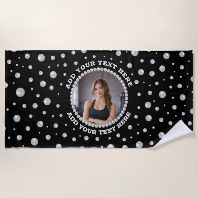 Personalized Photo with Pearls Circle on Black Strandtuch (Vorderseite)