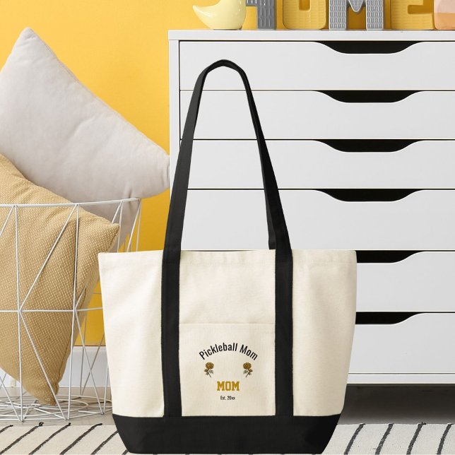 Personalized Pickleball Mom in Elegant Blush Gold Tragetasche (Von Creator hochgeladen)