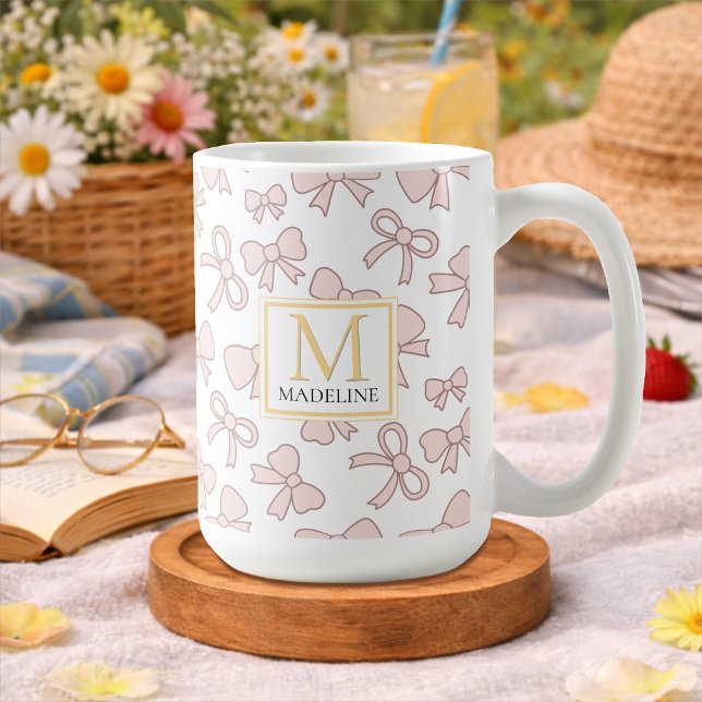 Personalized Pink Bow Girl Cute Gold Monogram Name Kaffeetasse (Von Creator hochgeladen)