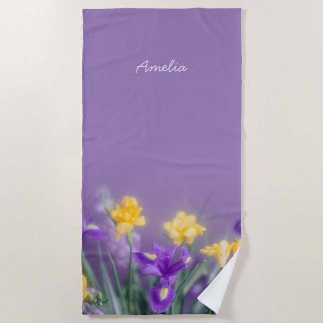 Personalized Purple and Yellow Iris Flowers  Strandtuch (Vorderseite)